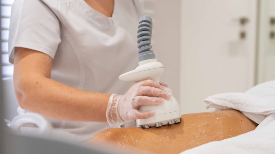 Body contouring treatment at Lucia Clinic