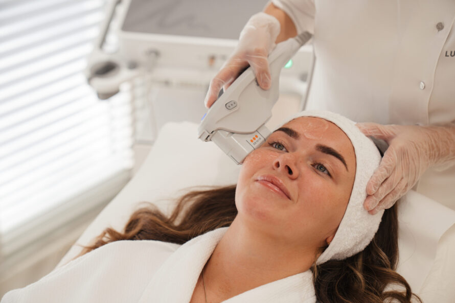 A woman getting ultherapy